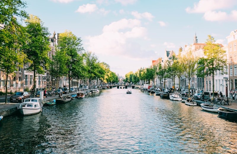 Amsterdam canals, Netherlands — study in Netherlands with Vibedu